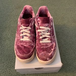 Size 8.5 Nike Air Force 1. Velvety purple material. Lightly worn